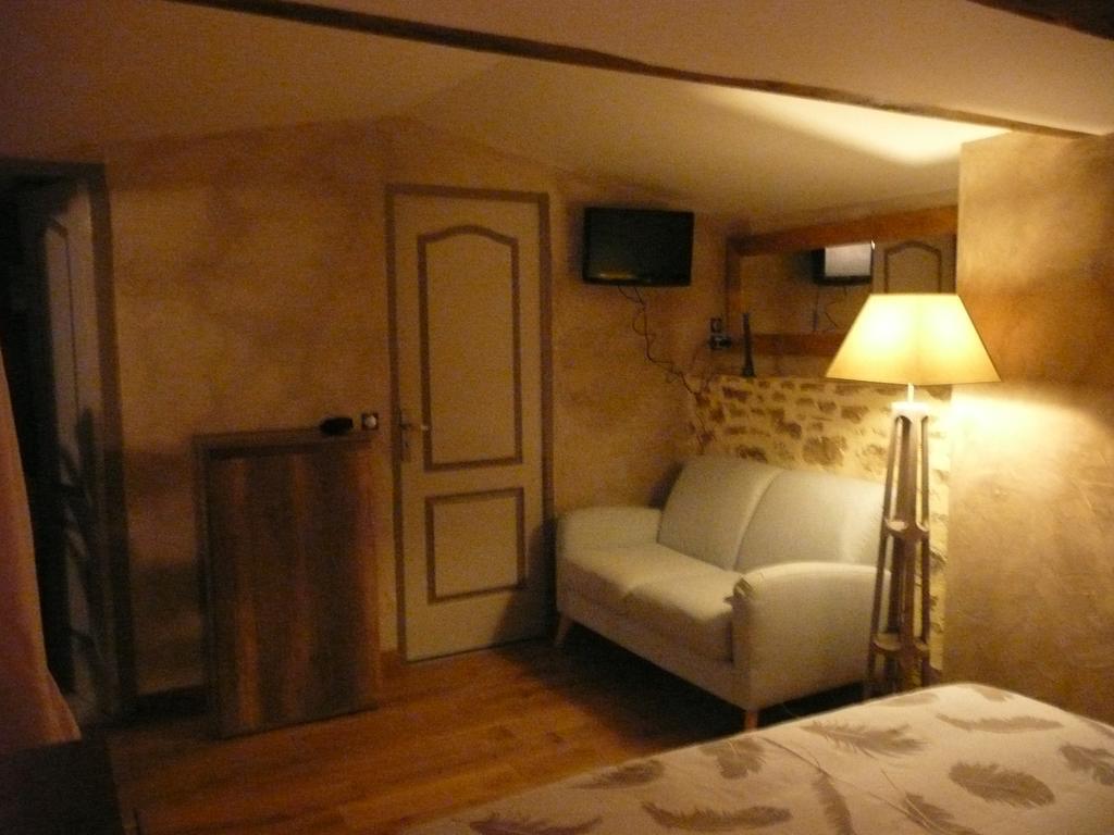 Chambres D'Hotes D'Antardieu Saint-Junien Exteriör bild