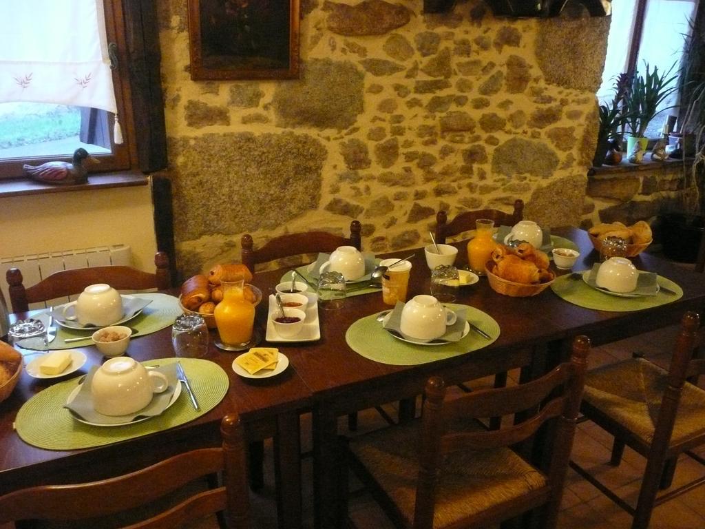 Chambres D'Hotes D'Antardieu Saint-Junien Exteriör bild