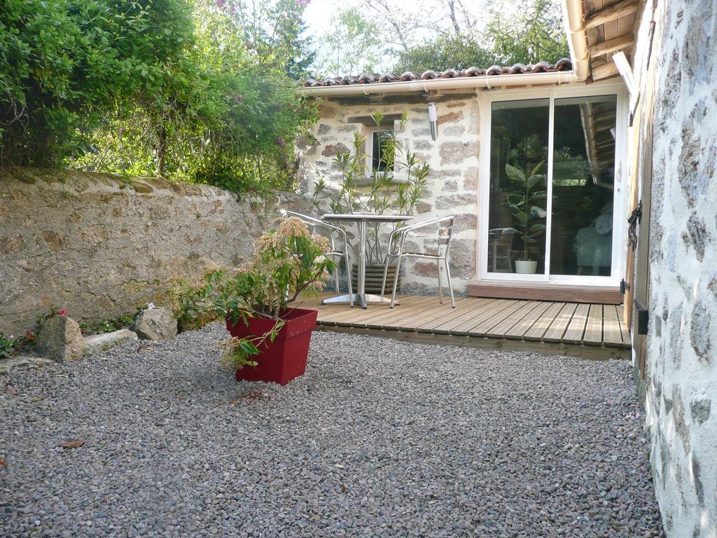 Chambres D'Hotes D'Antardieu Saint-Junien Exteriör bild